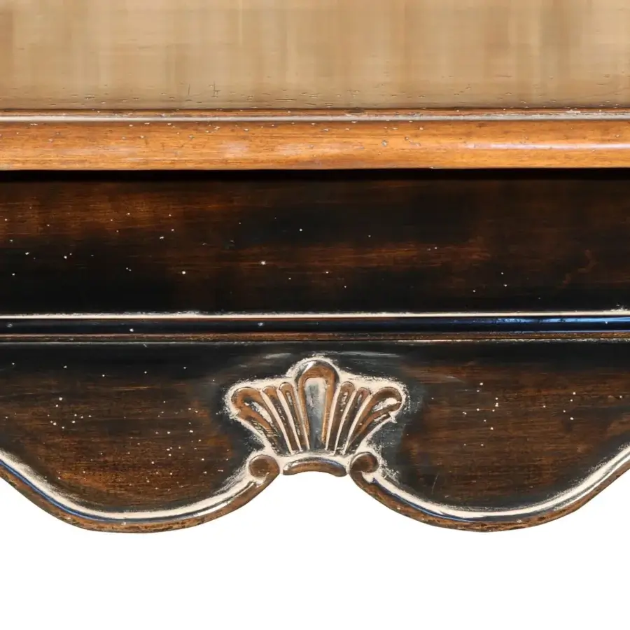 Superior Faber Mobili Tiepolo desk crafted in walnut with a dark finish and sculpted floral motif offering three drawers
