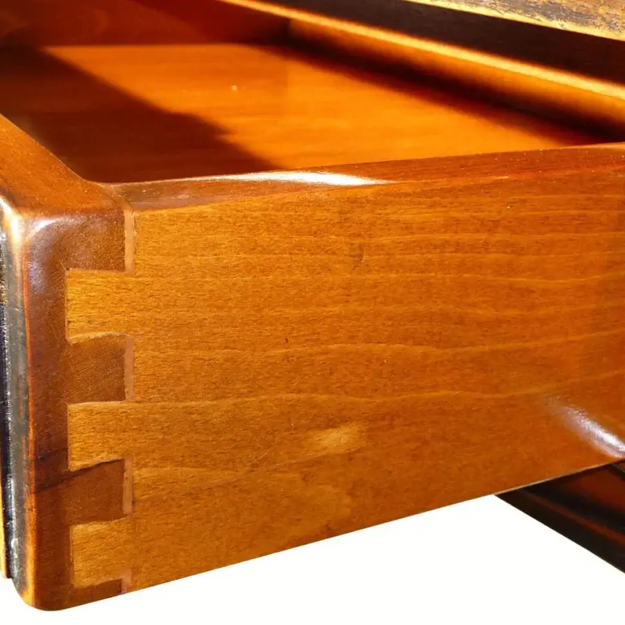 Distinguished Faber Mobili Tiepolo desk built in walnut with softly rounded corners and warm medium-toned brown finish