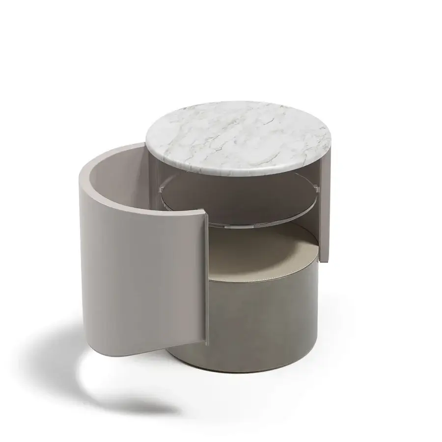 Elegant Capital Clori nightstand built with lacquered neutral gray, white veined marble top and bronze glass shelf crafted in Italy