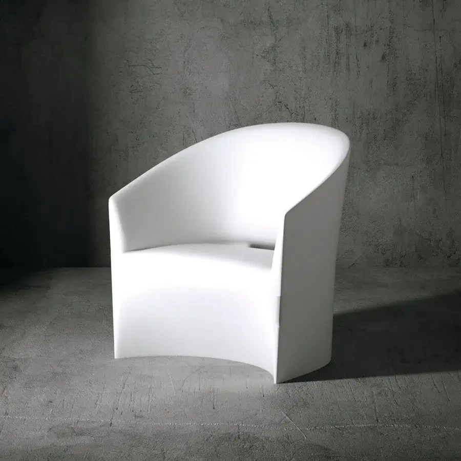 Distinguished Serralunga Pine Beach lounge chair crafted in bright white recyclable LLDPE with a uniformly matte finish