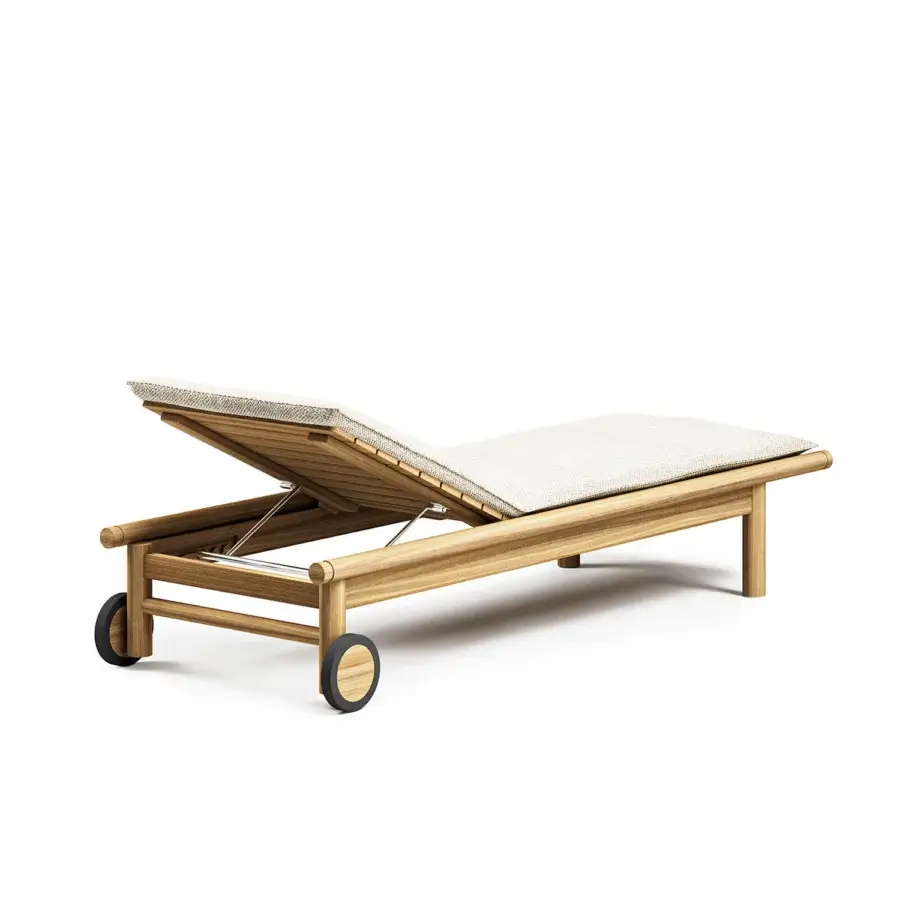 Distinguished Atmosphera Panama lounger built with warm brown teak and light beige woven textile for relaxed comfort
