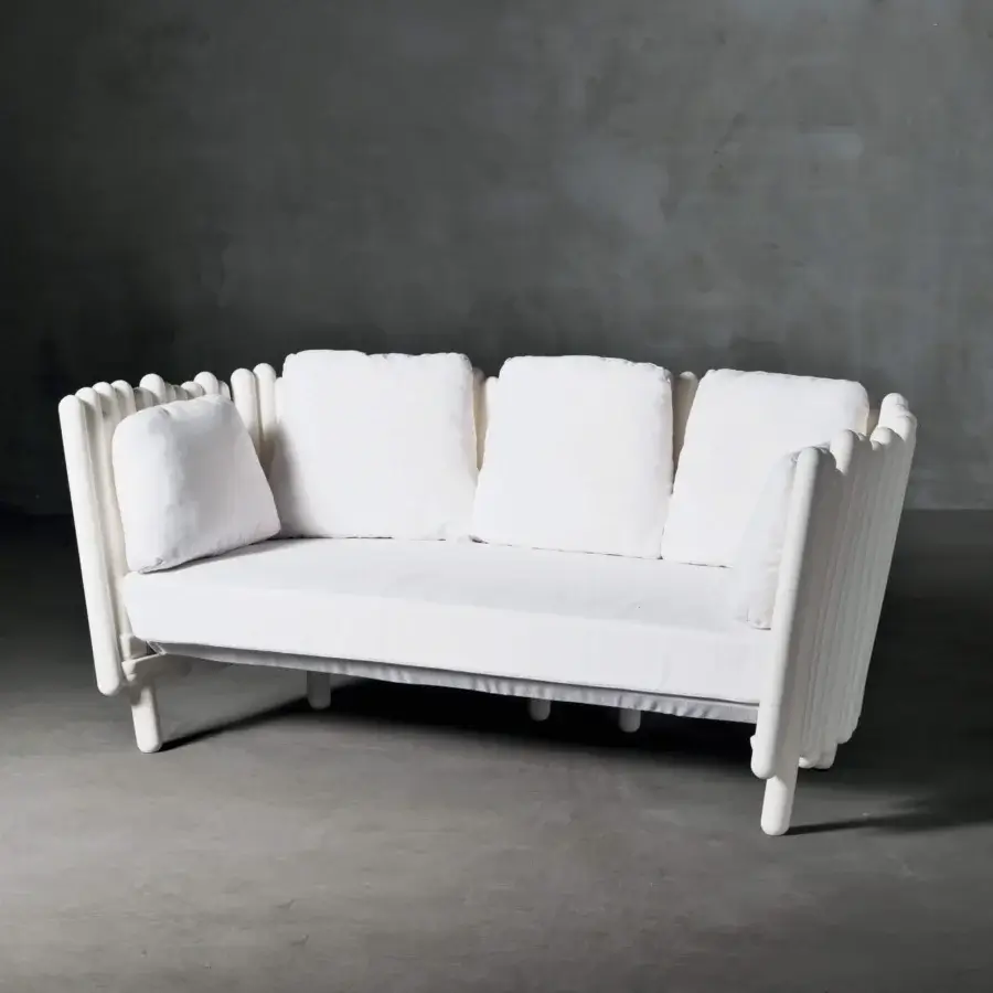Canisse Sofa #1