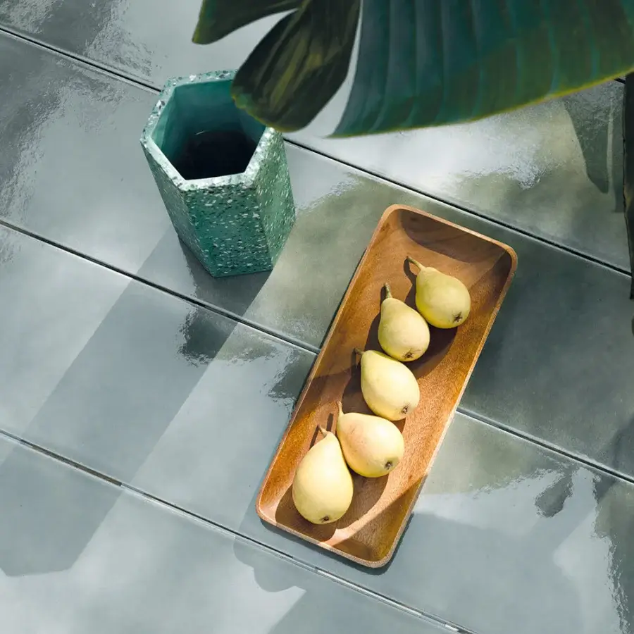 Distinguished Atmosphera Pantagruel table with warm medium brown wood-grain glazed ceramic and a robust solid aluminum base