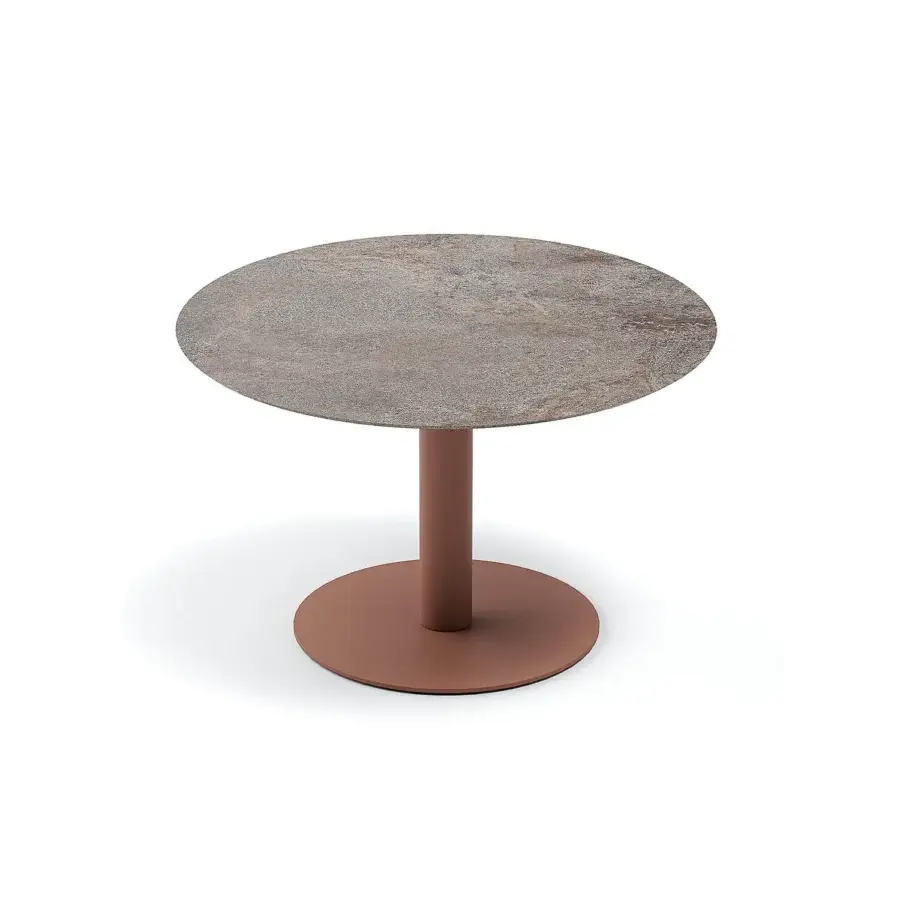 Elegant Atmosphera Arena table with mottled grey, beige, and brown gres paired with a terracotta-toned HPL base and smooth matte finish