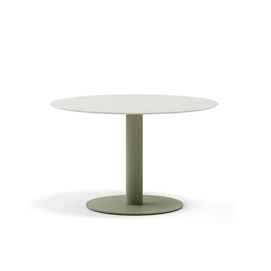 Elegant Atmosphera Arena table with light beige gres tabletop and muted sage green pedestal base