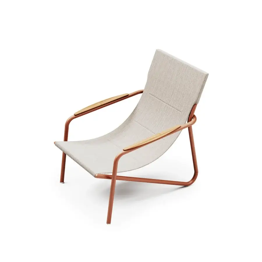 Sophisticated Atmosphera Zante lounge chair crafted with a reddish-brown satin aluminum frame and neutral beige textilene seating