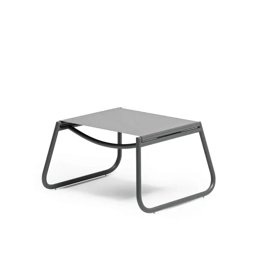 Sophisticated Atmosphera Zante lounge chair with durable aluminum and breathable textilene in a matte gray finish