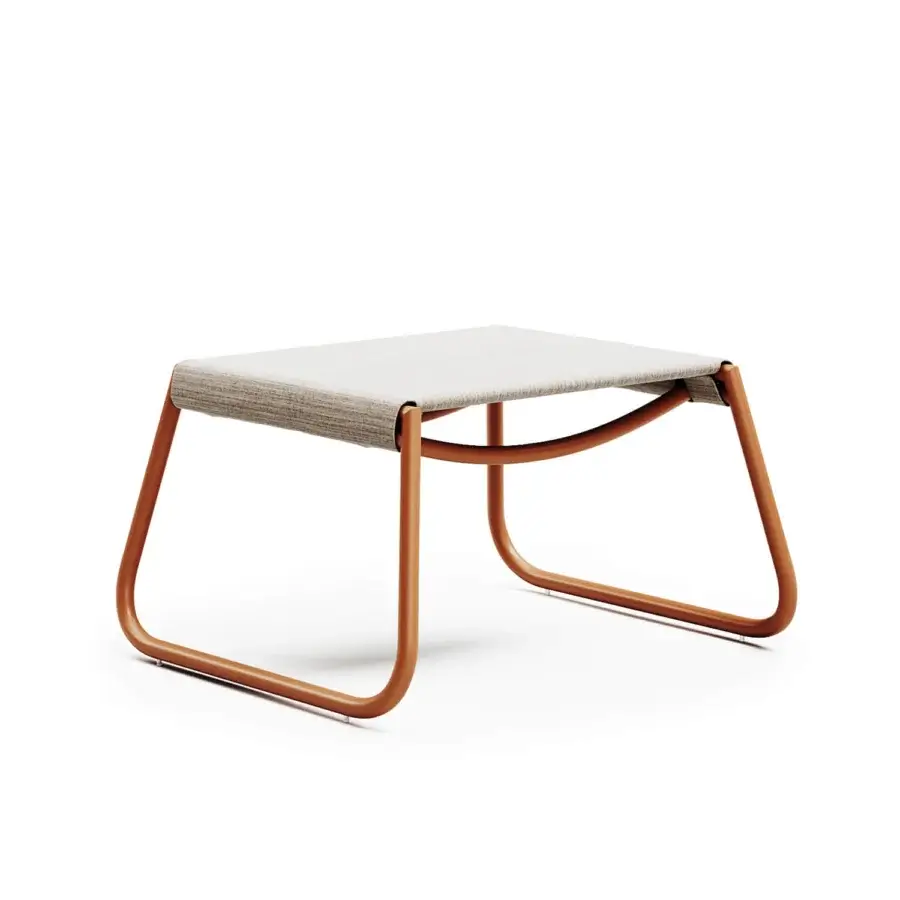 Distinguished Atmosphera Zante lounge chair with aluminum frame and beige textilene offering a warm reddish-brown satin finish