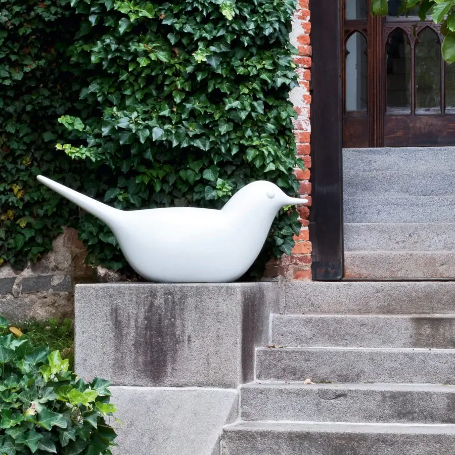 Exceptional Serralunga Paloma & Pulcino sculpture set crafted in bright white recyclable LLDPE with a refined textured finish