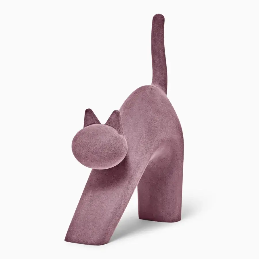 Distinguished Serralunga Gatt-One sculpture with abstract geometric cat form in dusty rose LLDPE and textured Moleskin surface