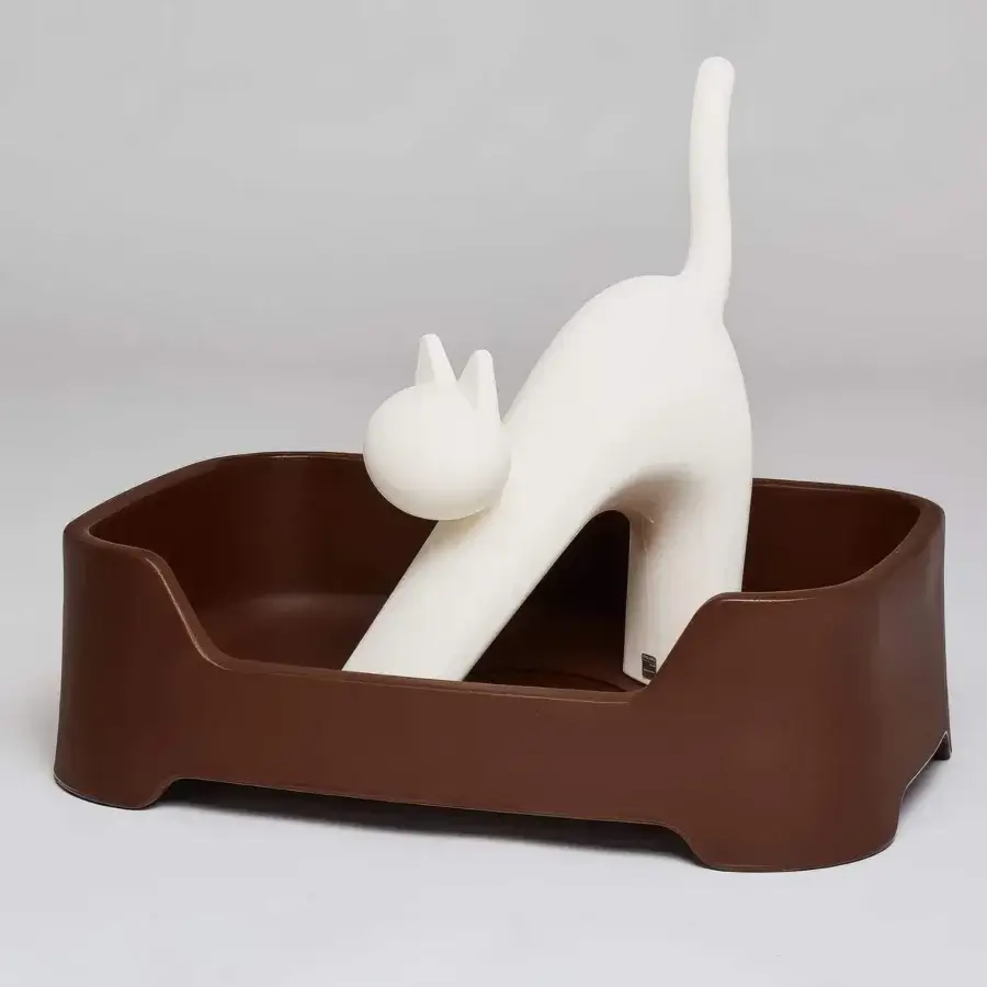 Elegant Serralunga Gatt-One sculpture molded from durable LLDPE with a textured Moleskin finish