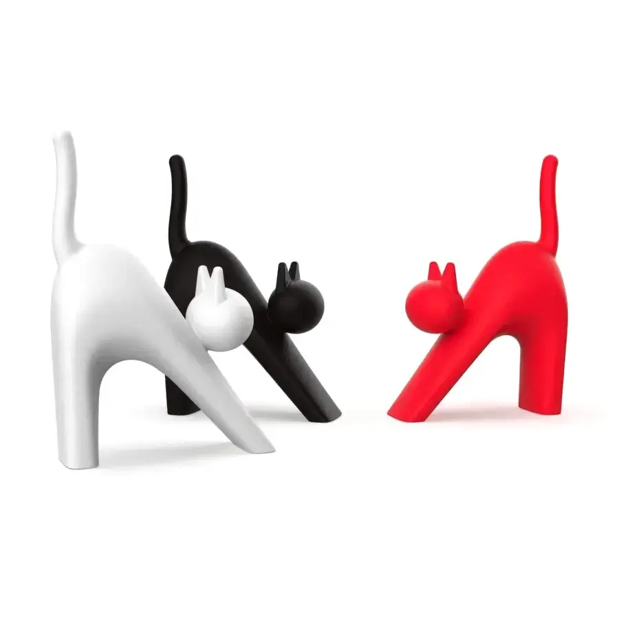 Distinctive Serralunga Gatt-One sculpture in red LLDPE with a glossy finish captures feline forms and refined aesthetics