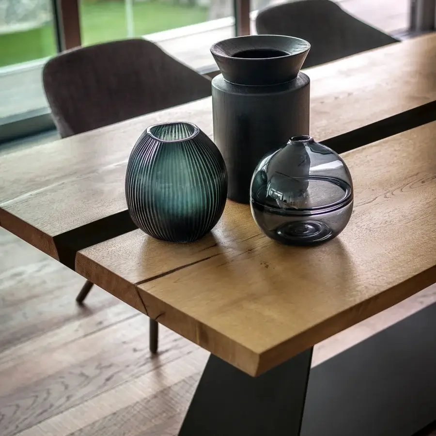 Elegant Riva 1920 Bedrock Plank C table with walnut and translucent resin, showcasing a satin finish and matte black iron base