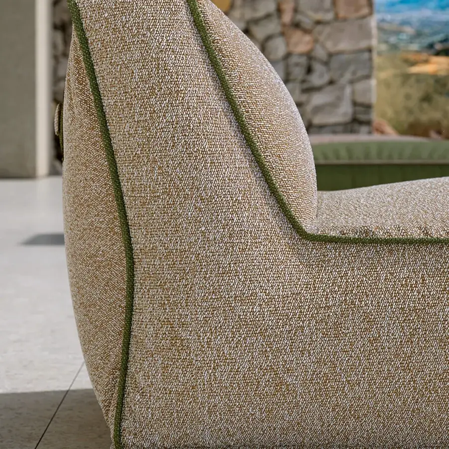 Exceptional Atmosphera Soft chaise lounge in neutral beige textile with olive-green trim and matte finish