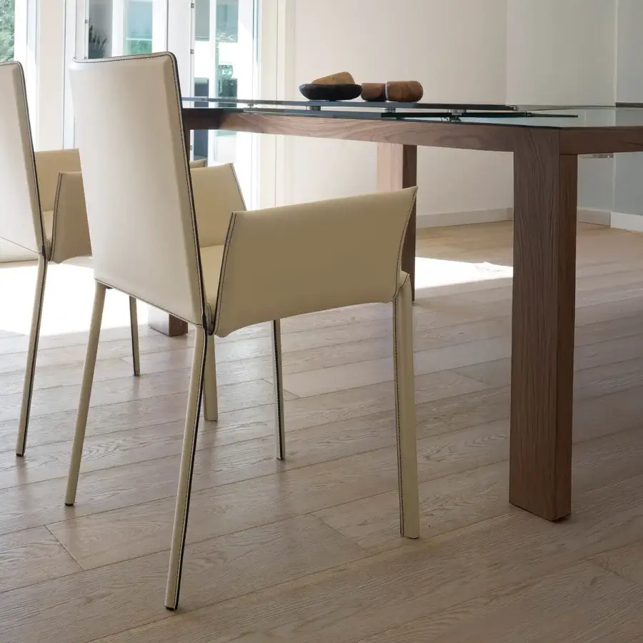 Captivating Ivano Antonello Italia Luna chair crafted in pale beige leather with a refined steel frame