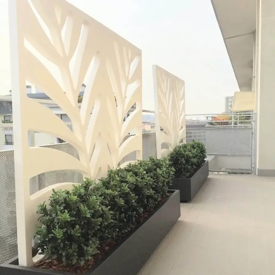 Distinguished Serralunga Kentia Panel Divider crafted in off-white recyclable LLDPE with a matte finish