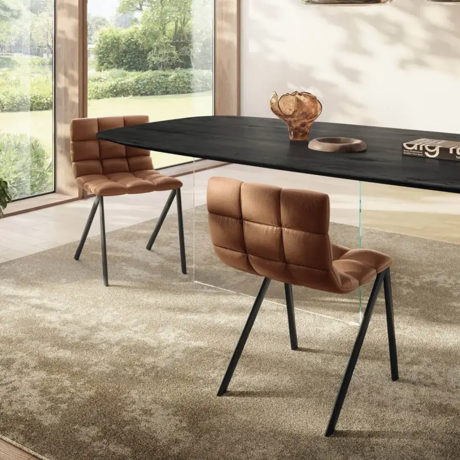 Exceptional Lago Mezz’aria chair with quilted brown leather seat and matte black metal frame crafted in Italy
