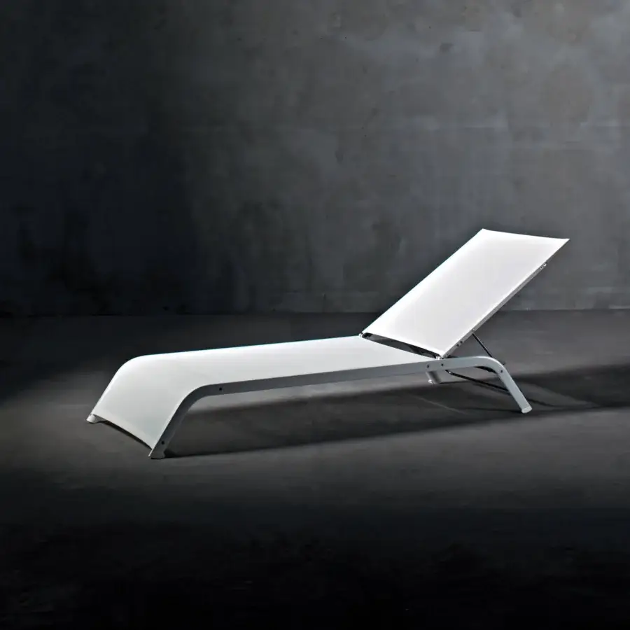 Distinguished Serralunga Lazy Lounger lounger crafted with painted aluminum and Batyline fabric in a satin silver finish
