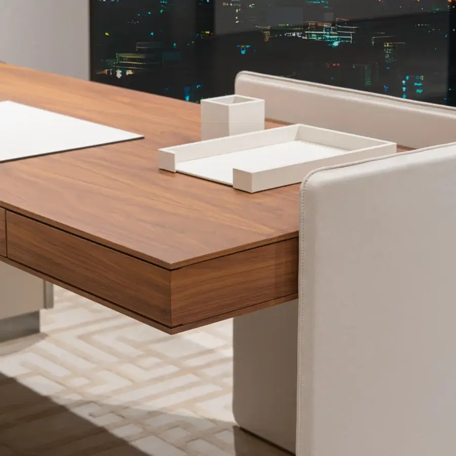 Duna Desk #4