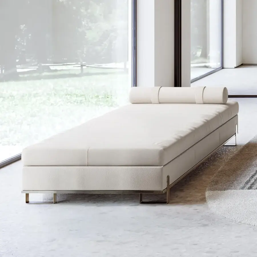 Grand Chaise Lounge #1