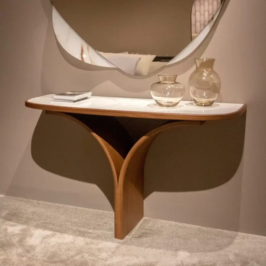 Arco Console #4