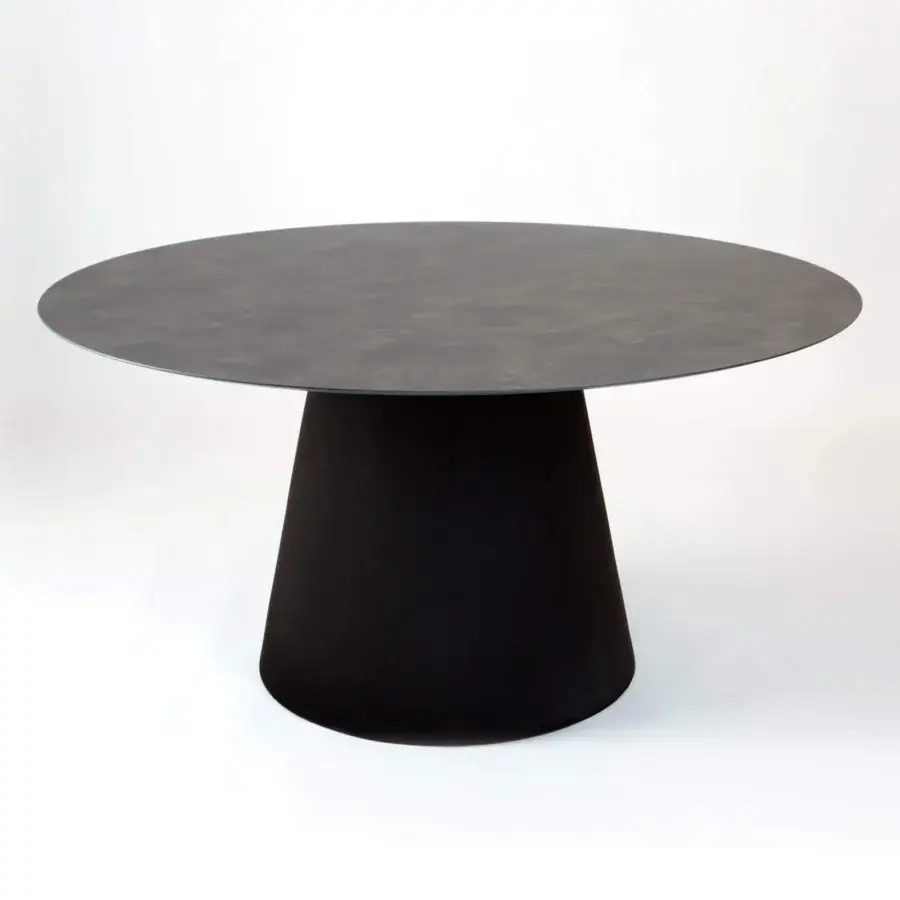 Loulou Table #6