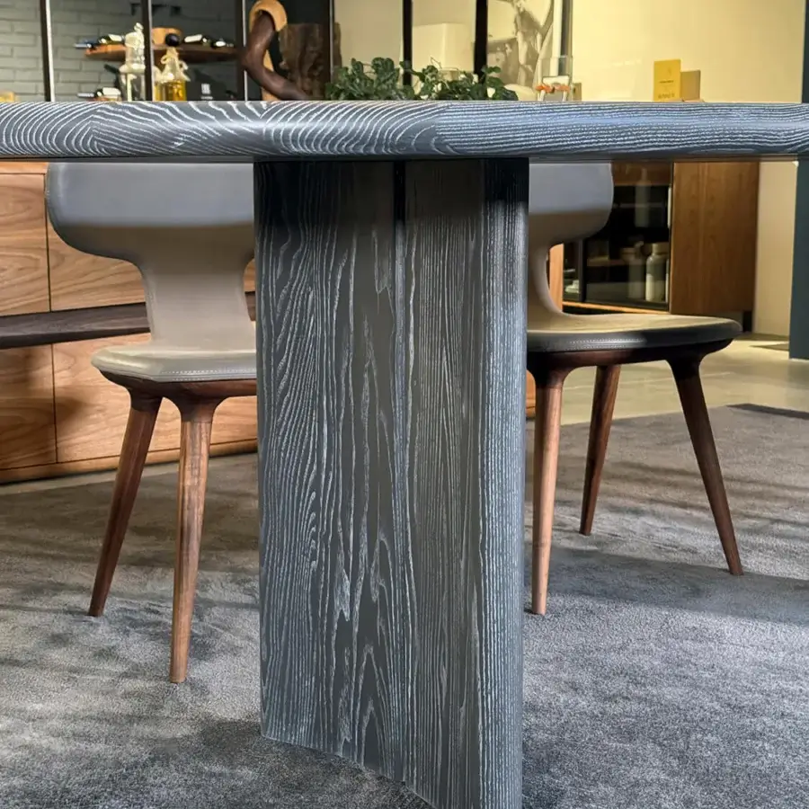 Medialuna Table #10
