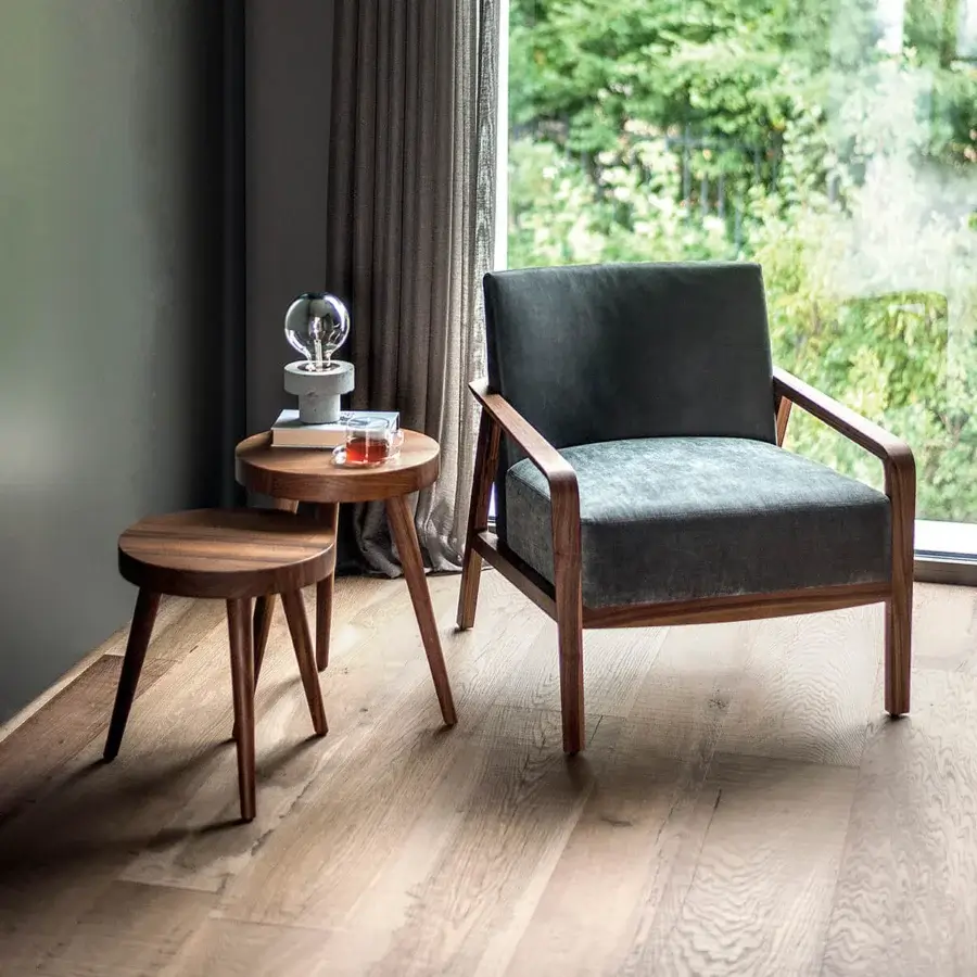 Elite Riva 1920 Susy side table, compact circular wood surface in medium dark brown satin, legs tapering and splayed outward