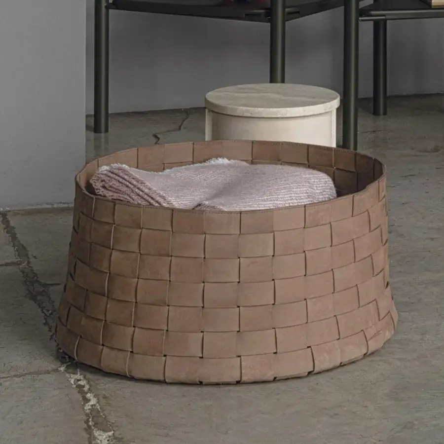 Dama Basket #1