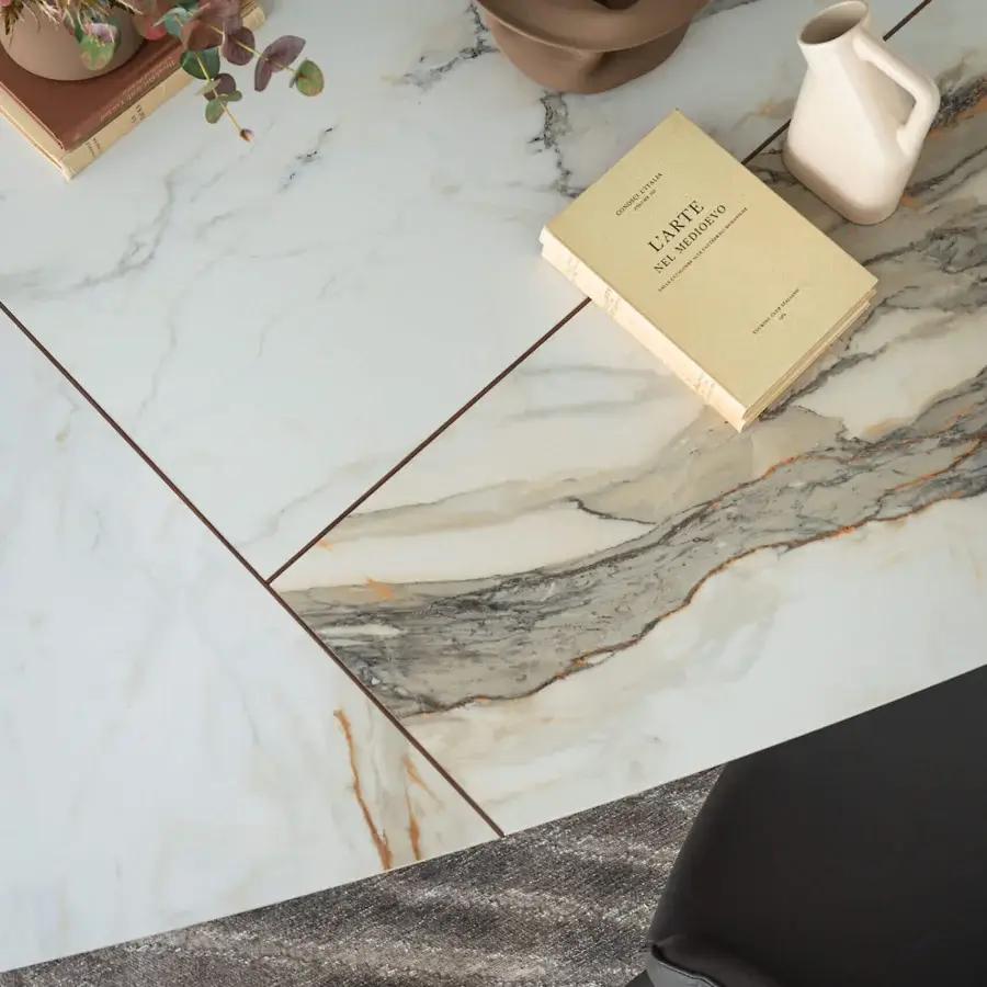 Exceptional Cattelan Italia Senator Keramik Magnum table in brilliant white polished ceramic with charcoal grey gold veining
