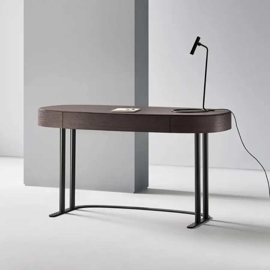 Isabey Desk #1