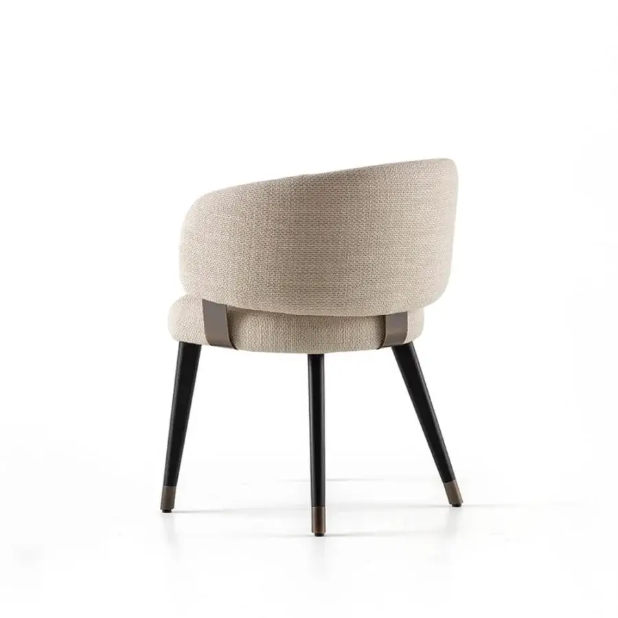 Premium Rugiano Charlotte armchair upholstered in light‑beige textile, solid‑wood legs, bronze‑tone metal bands, crafted in Italy
