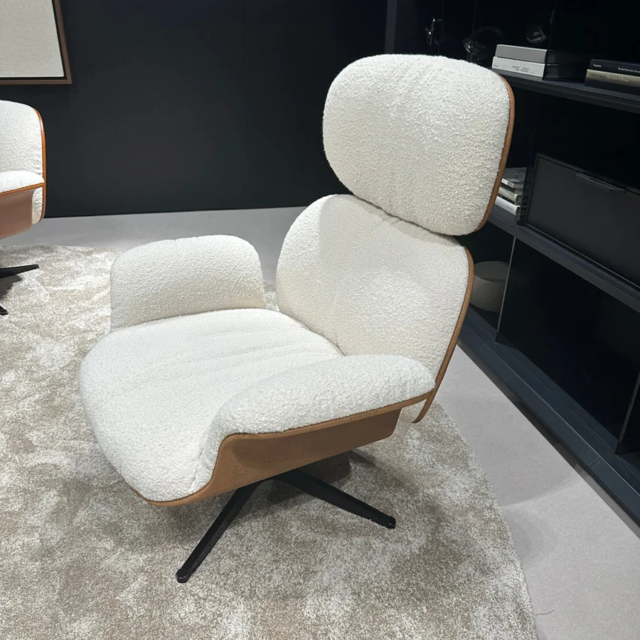 Bruma Armchair #9