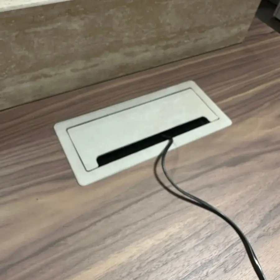 Cartesiano Desk #7