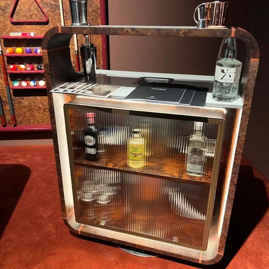 Hugo Wood Bar With Glass Froster #20