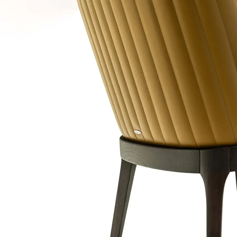 Magda Barré Chair & Armchair #4