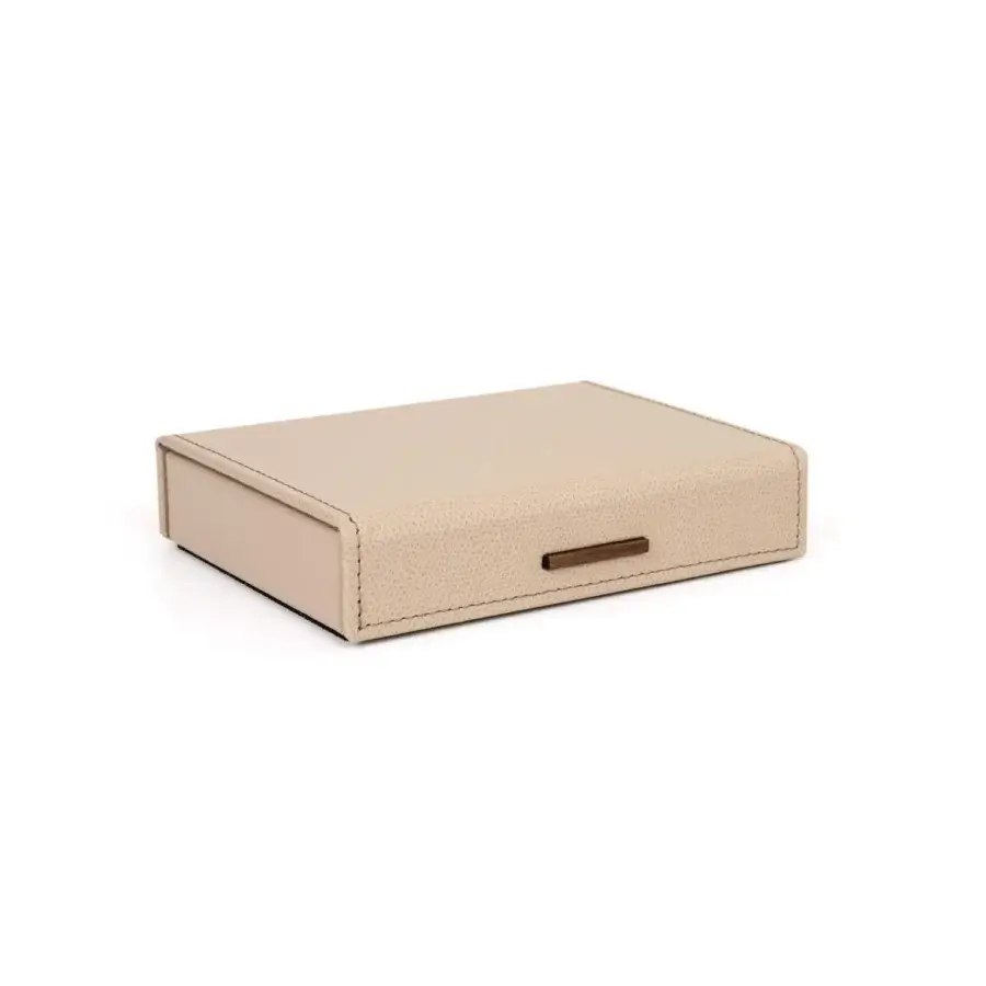 Elegant Pinetti Playing Cards Holder in Canaletto walnut, fine leather, beige, cream-tinted exterior, medium-brown handle