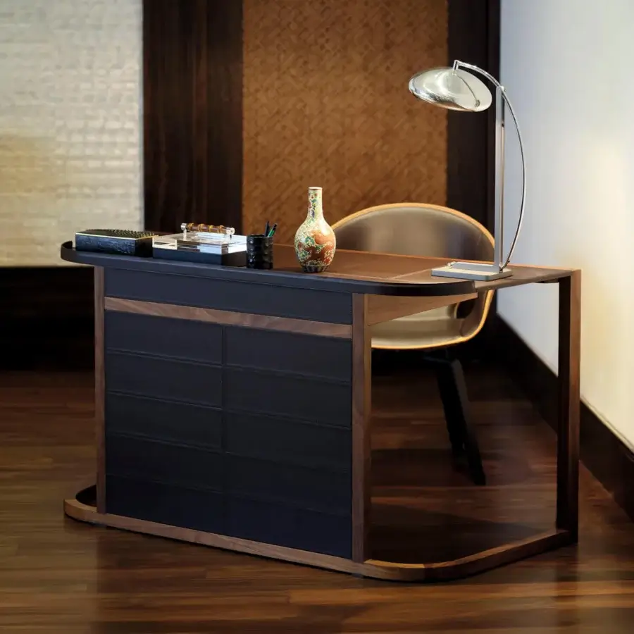 Ion Desk #4