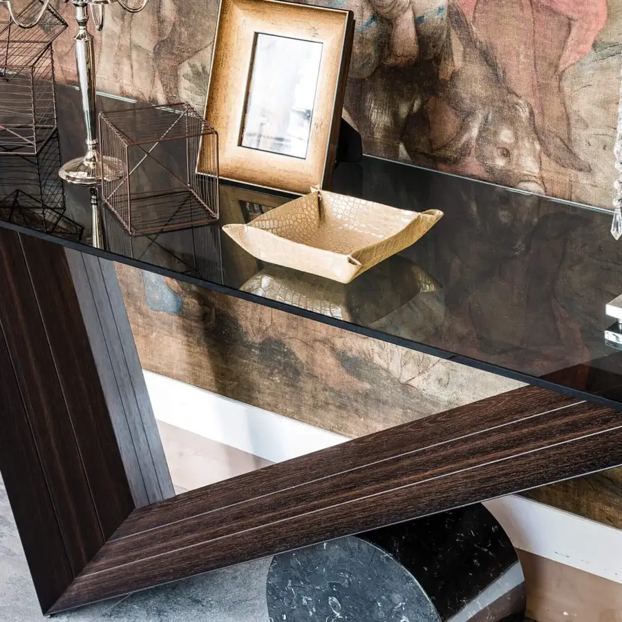 Valentino Console #3