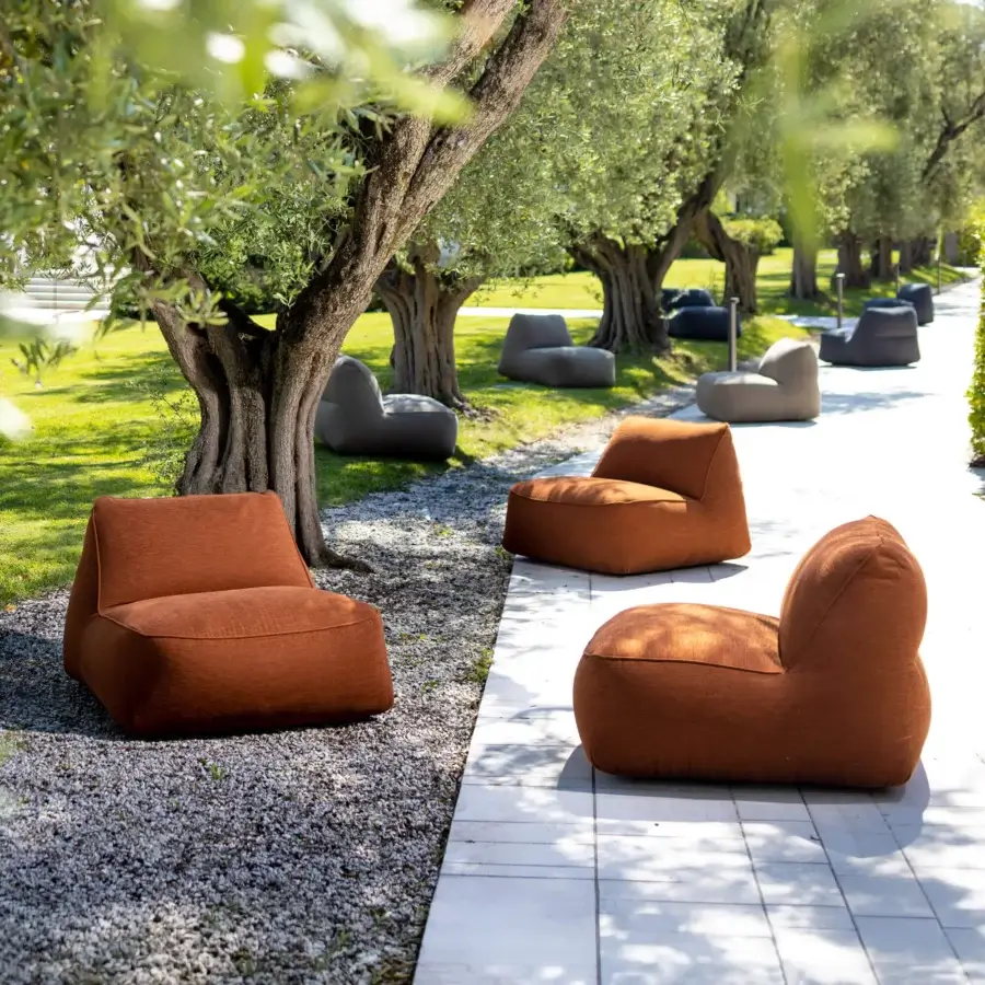 Ginosa Lounge Chair #1
