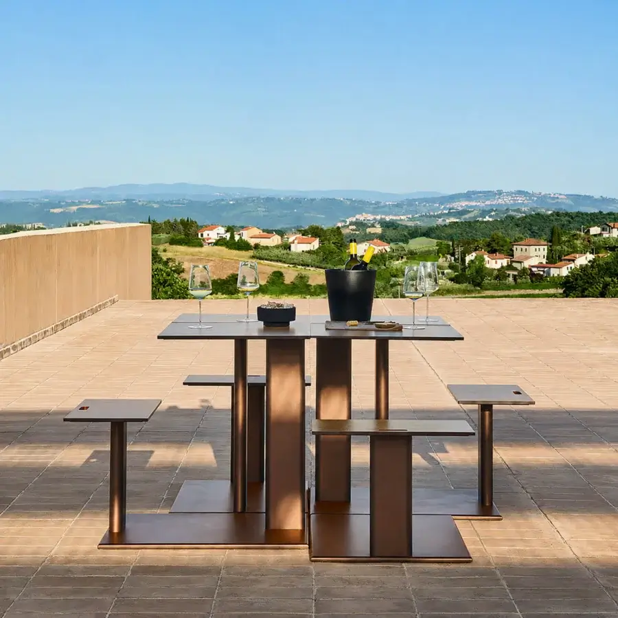 Plinto Sit and Eat Coffee Table #2