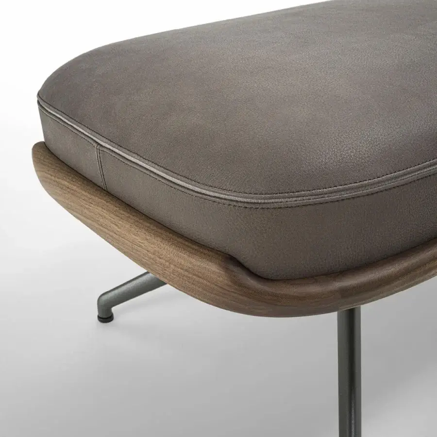 Elegant Porada Cuna Lounge pouf walnut core satin finish taupe-grey upholstered cushion textured sheen charcoal metal legs