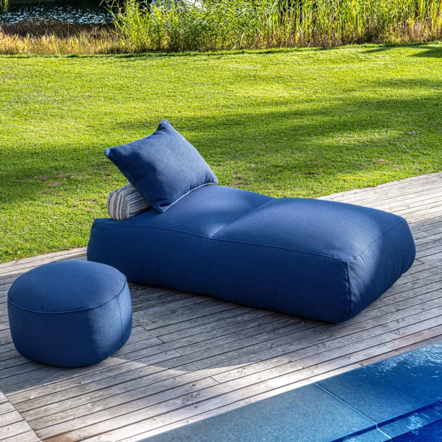 Island Lounger #1