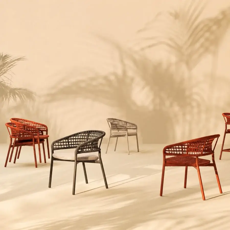 Plinto Lounge Armchair #4