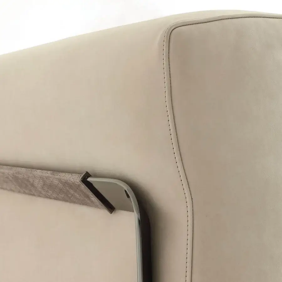 Arthur Sofa #8