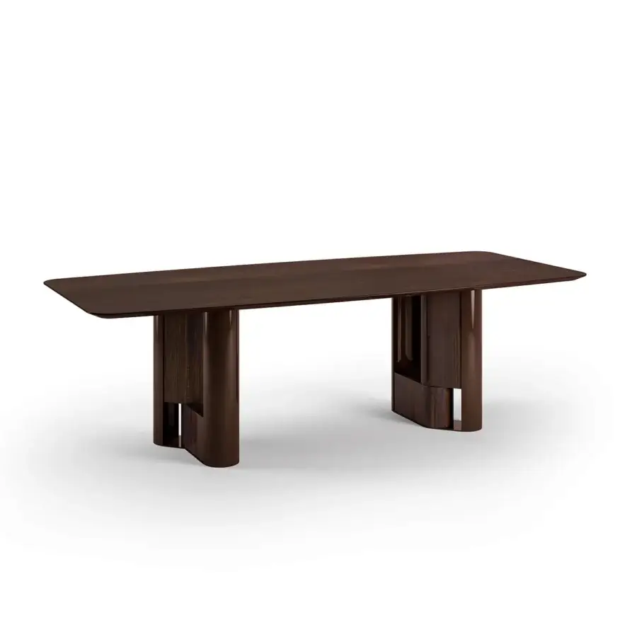 Cosmopolitan Table #2