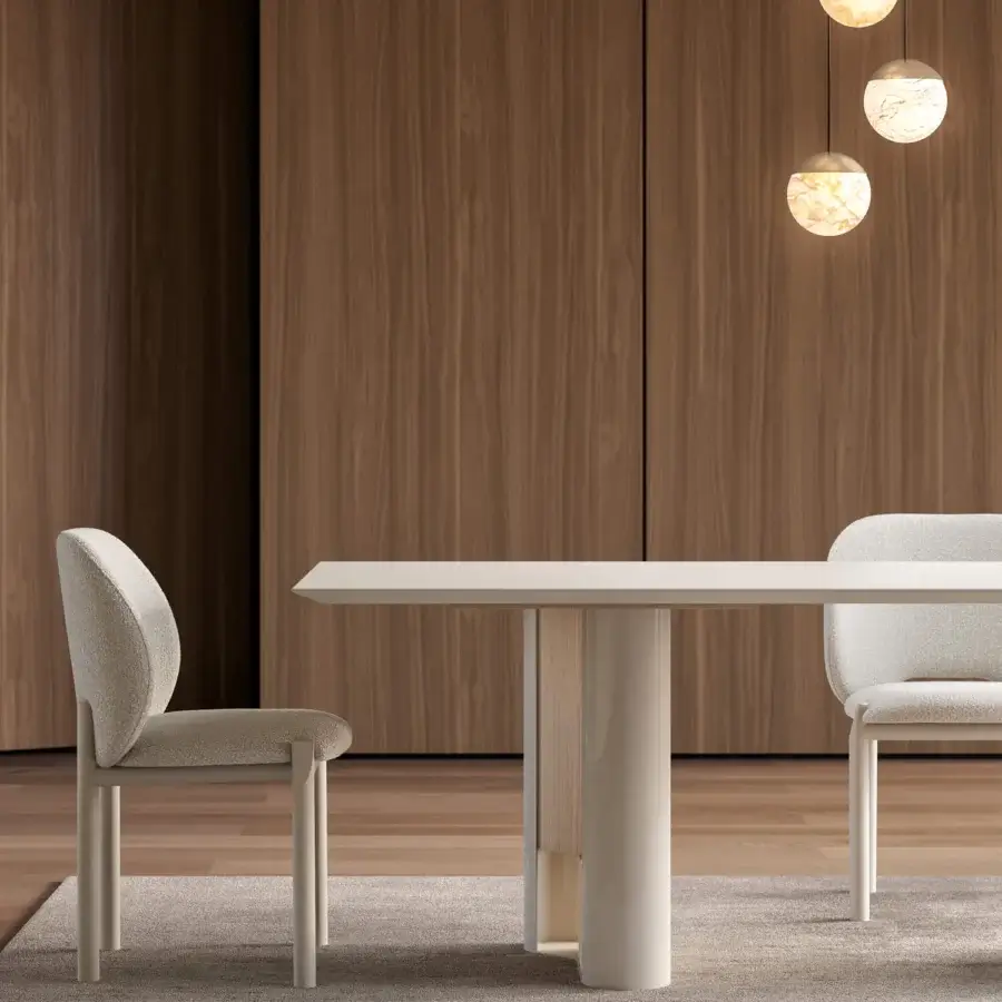 Cosmopolitan Table #4