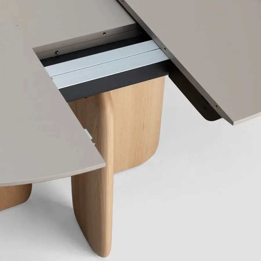 Pala Round Extendable Table #16