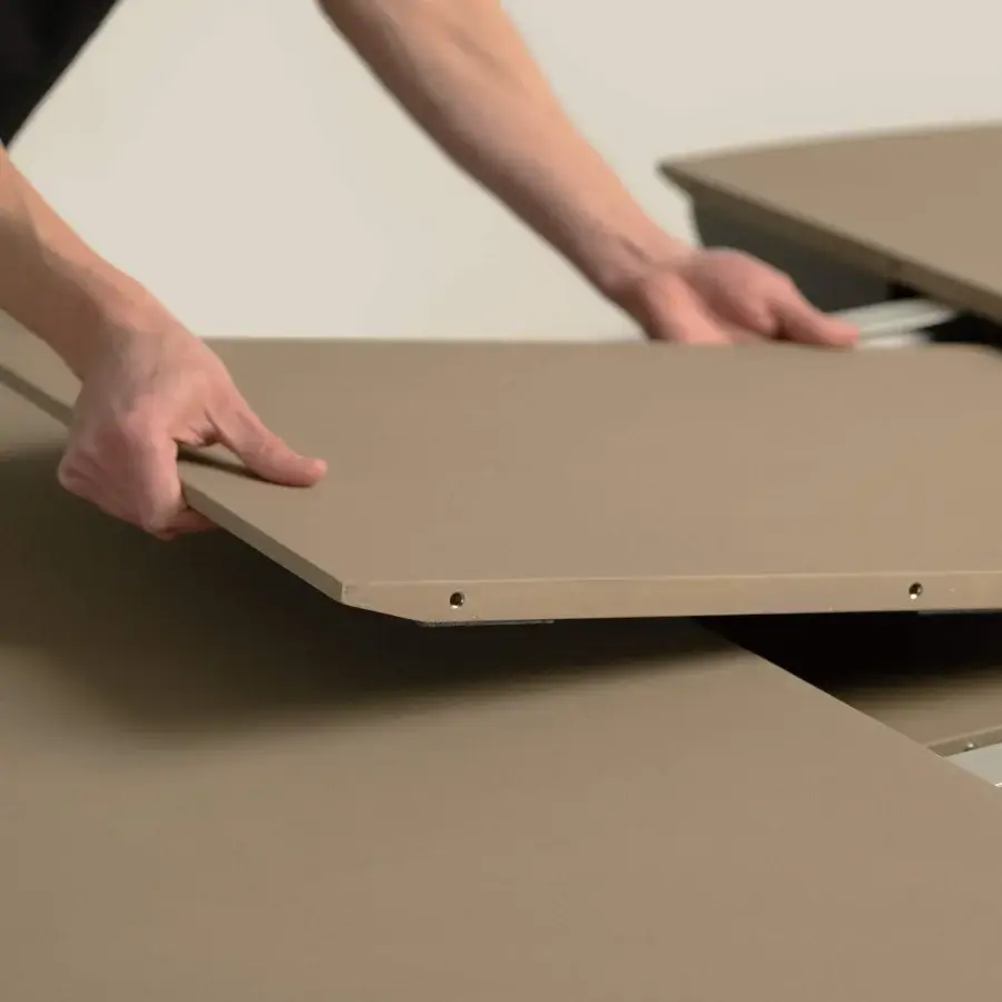 Pala Round Extendable Table #15