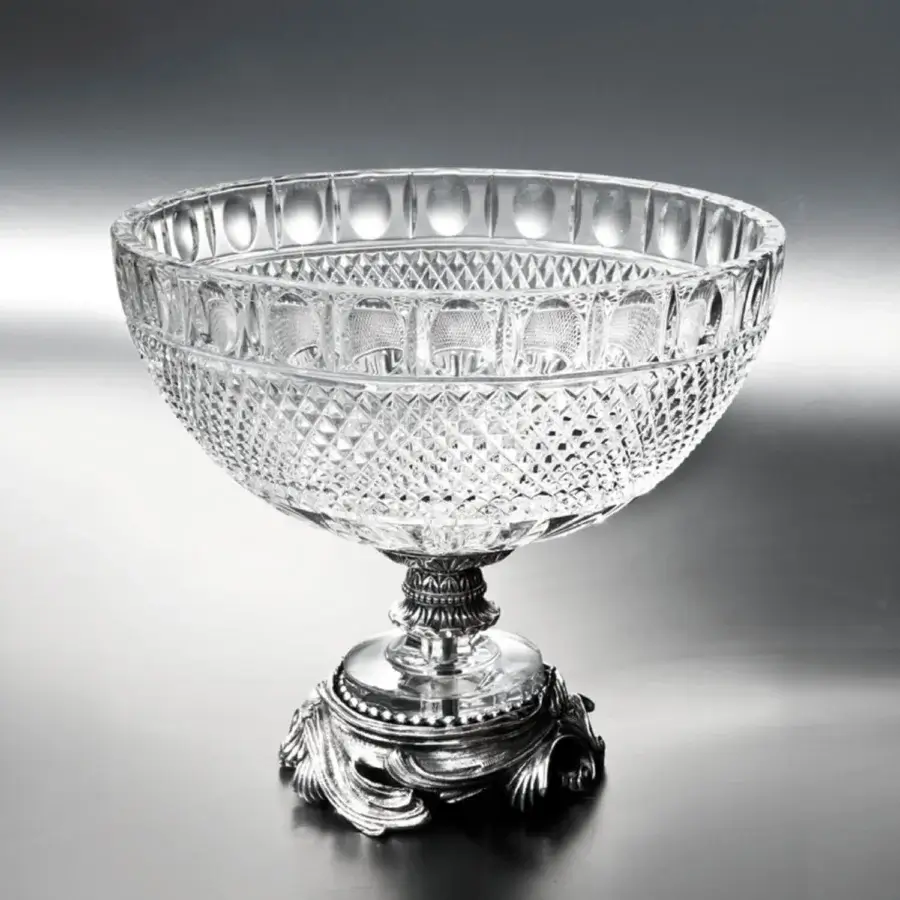 Diamond Round Centerpiece with Foot #1